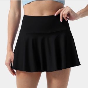 Black HALARA pleated skirt